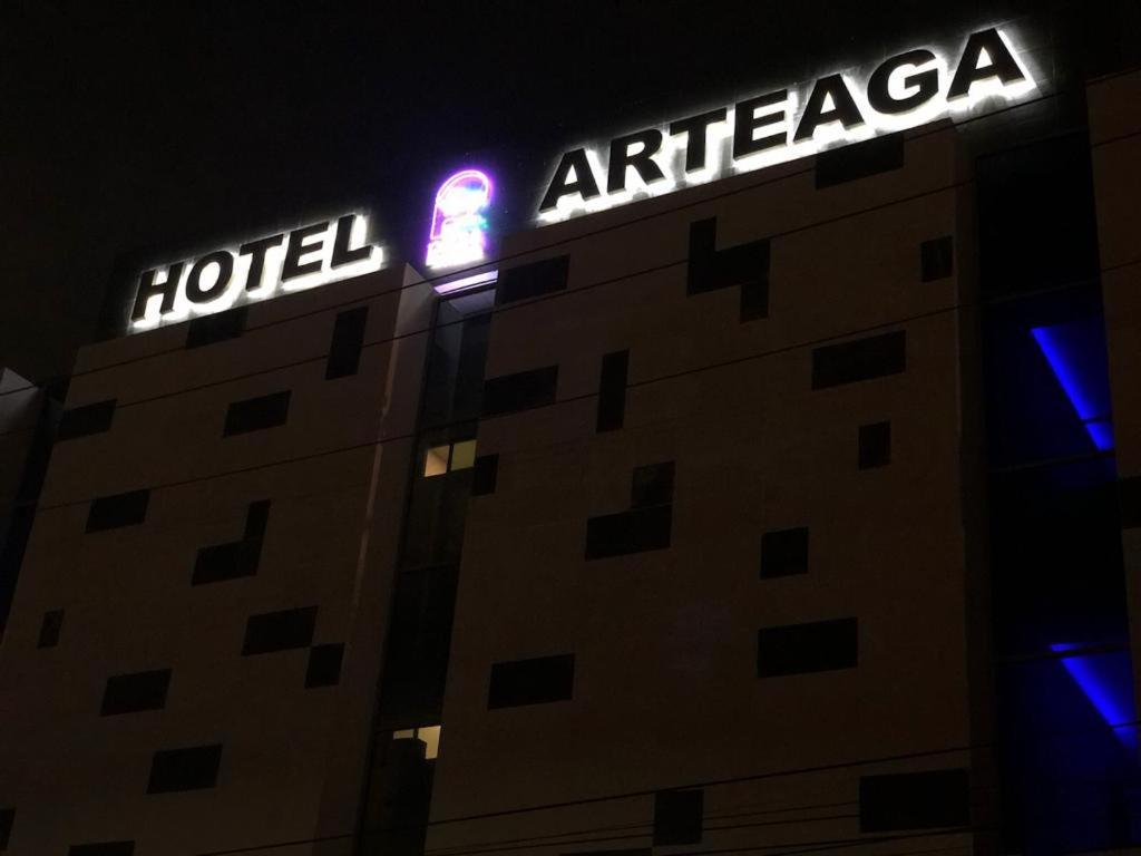Hotel Plaza Arteaga Monterrei Exterior foto